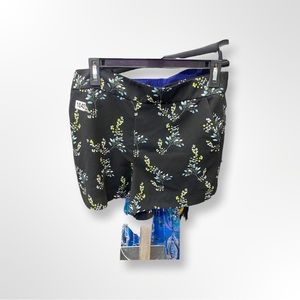 LOFT MED SHORTS SMALL MEDIUM